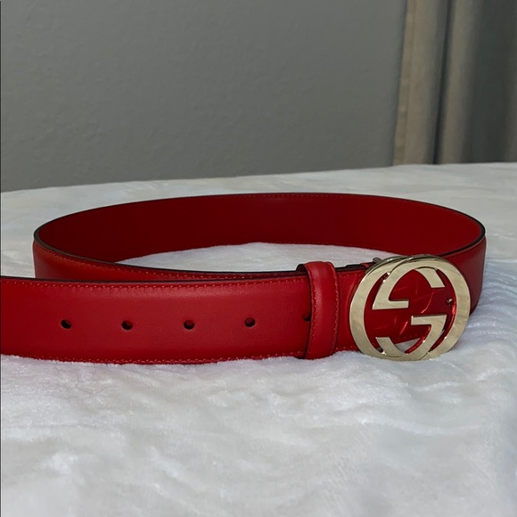 Gucci Red Leather Belt with Gold Logo Buckle - Picture 1 of 5